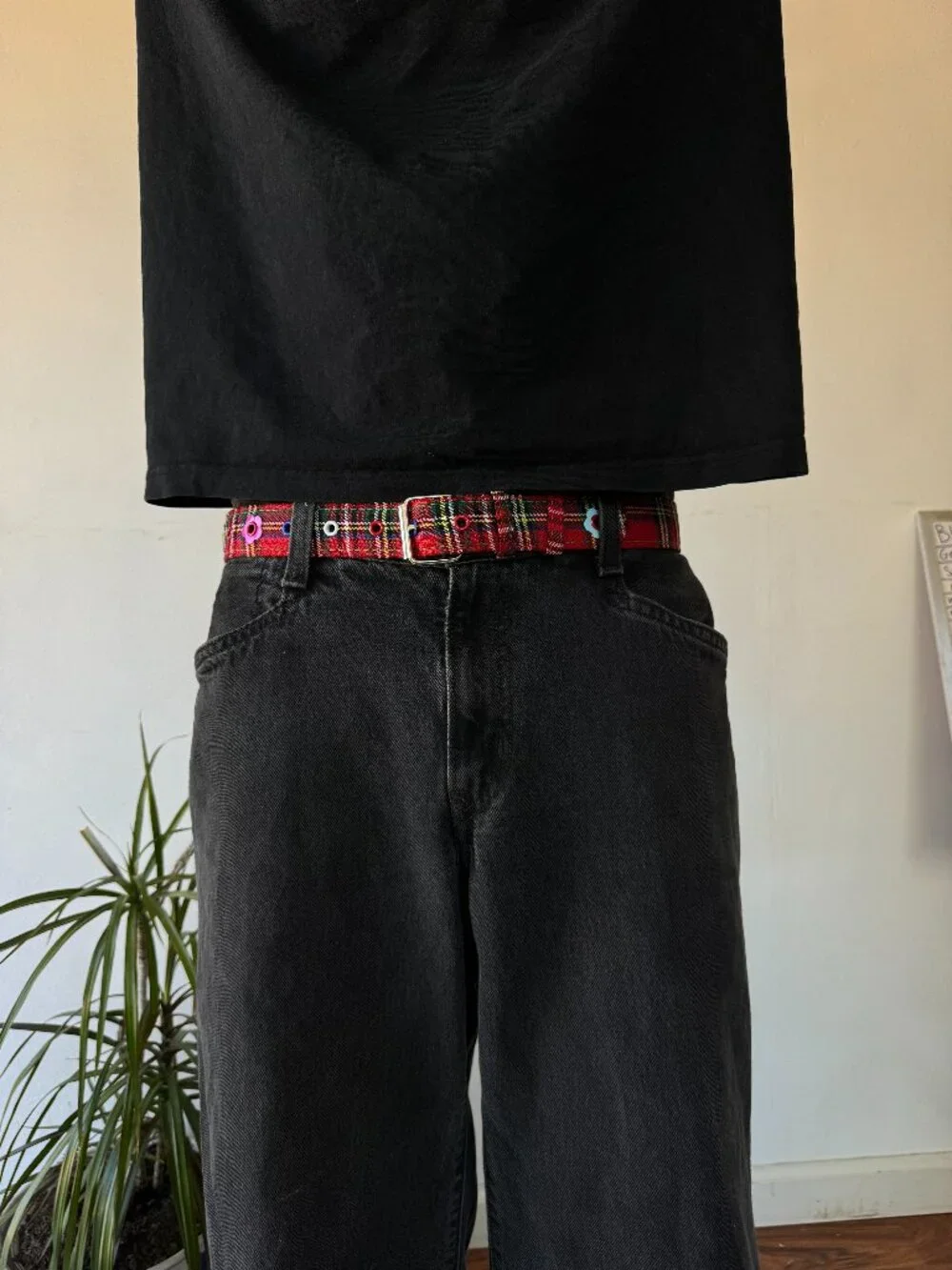 Red Plaid Floral Embroidered Eyelet Belt